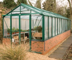 Robinsons-dwarf-wall-greenhouse